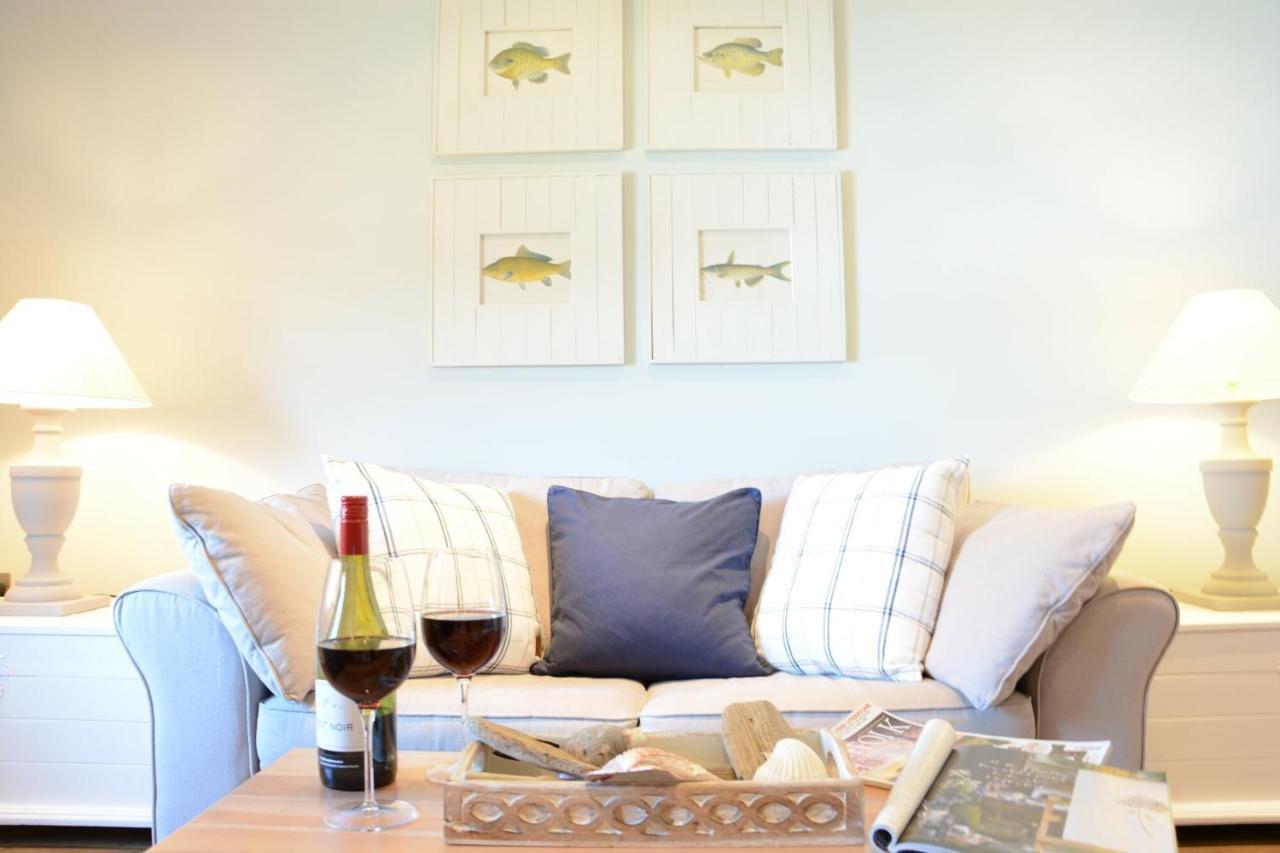 High Tide, Crabbe Street, Aldeburgh Apartment Bagian luar foto